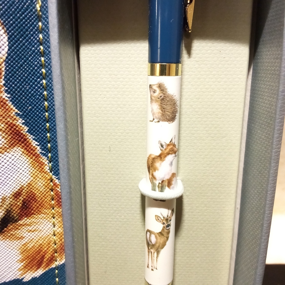 NWT Wrendale Designs Fox Pen and Pouch Set - Picture 4 of 5